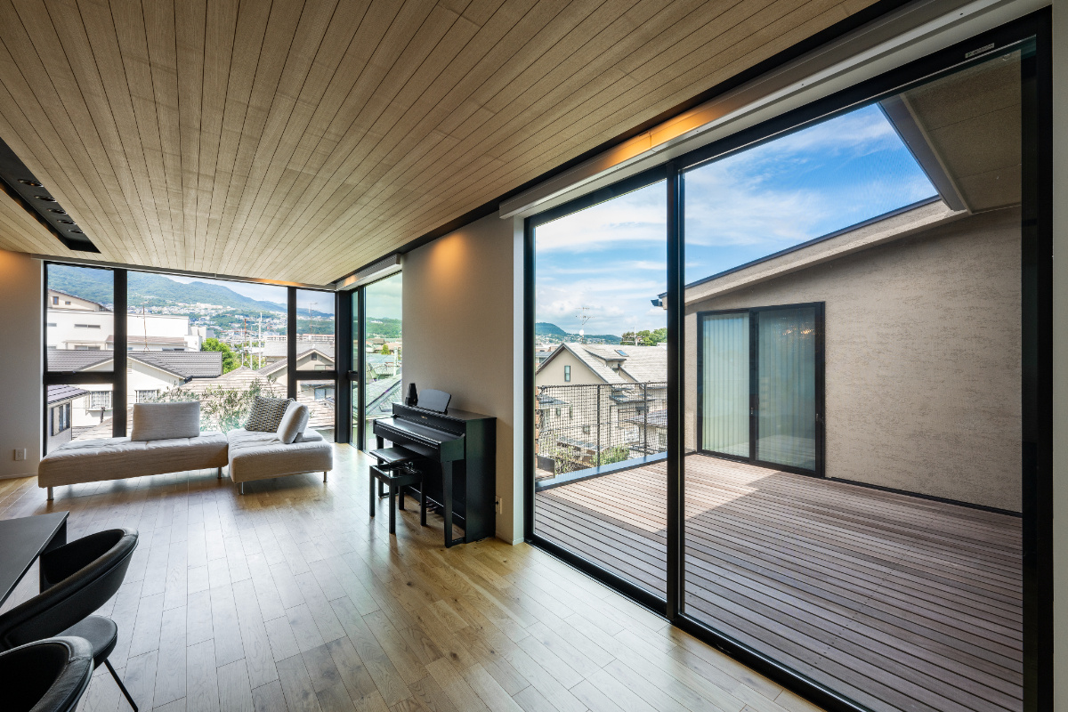 SE構法ならではの大開口を実現したLDK。