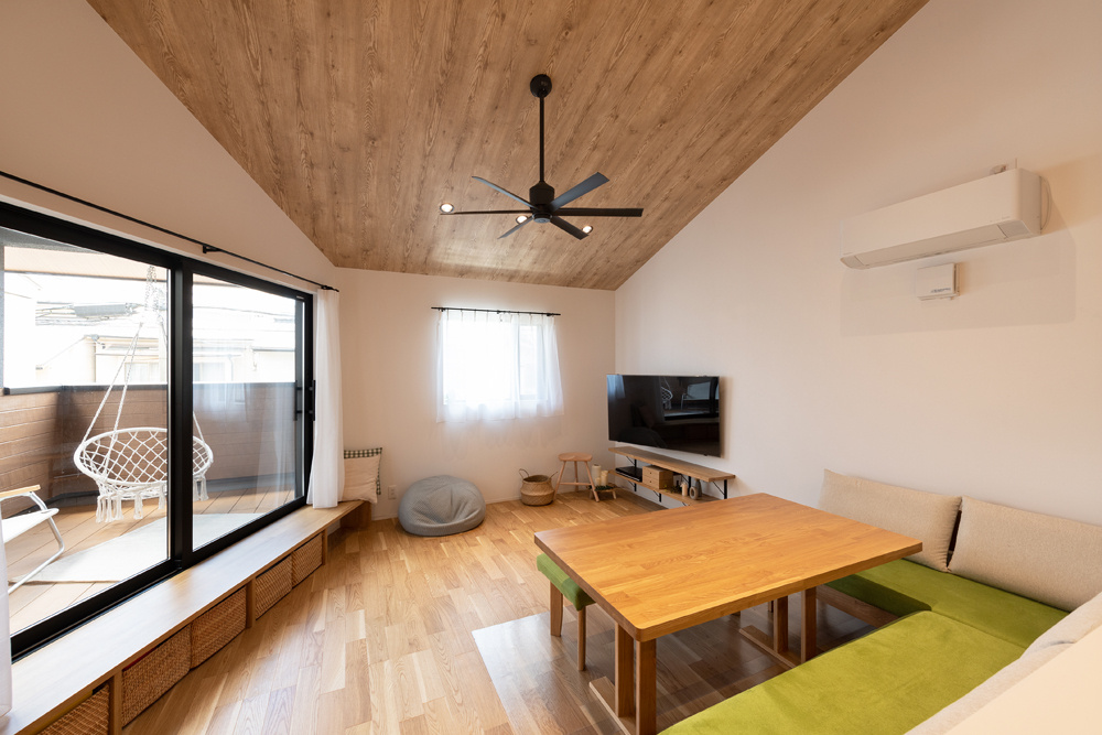 延床28坪、コンパクトでもゆったり暮らす2階リビングの家｜アウトドアリビング