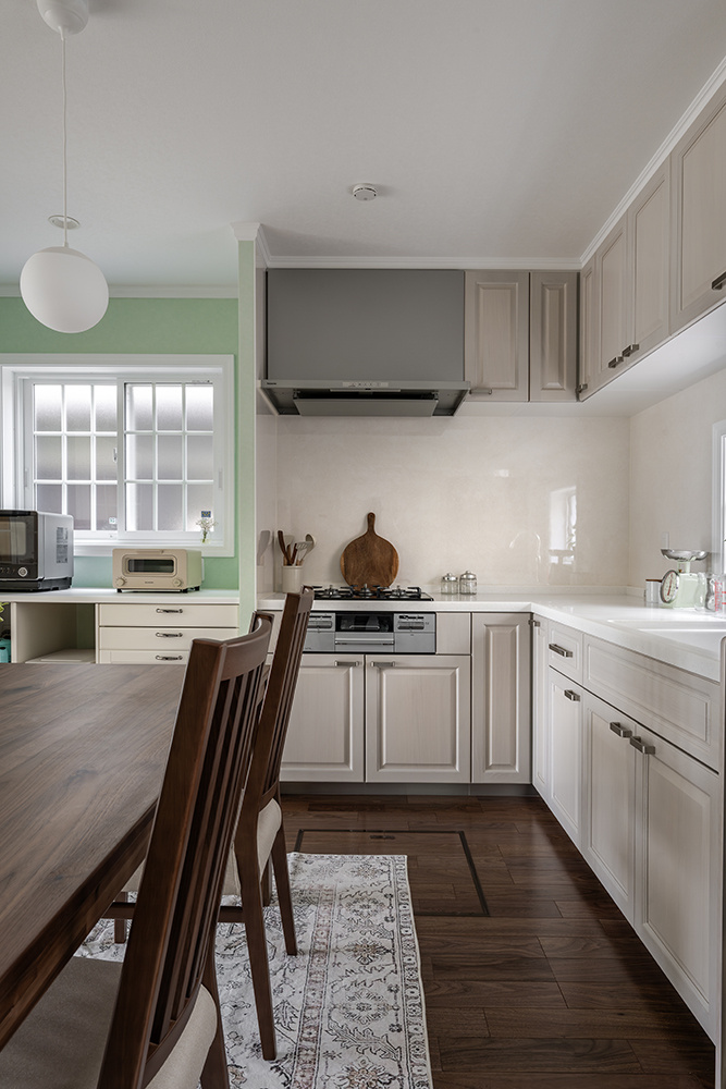 ［城陽］古き良きアメリカンスタイルの家　キッチン