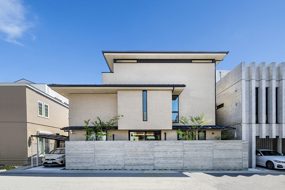 【神戸】お寺と感じさせないファサードが特徴の外観