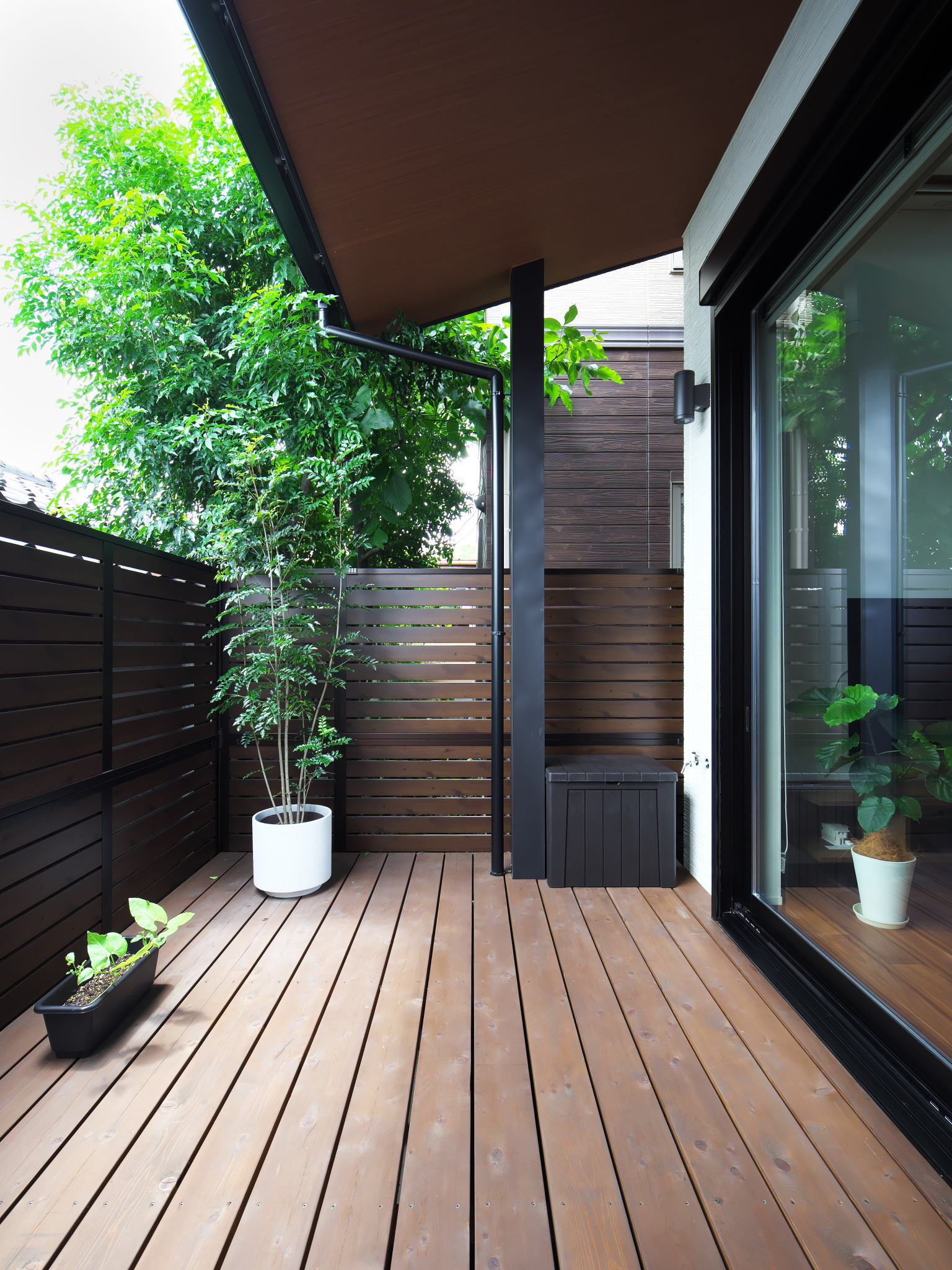 【京都】緑にあふれたウッドデッキ