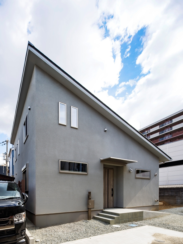 高齢からの暮らしを考えた住まいの外観