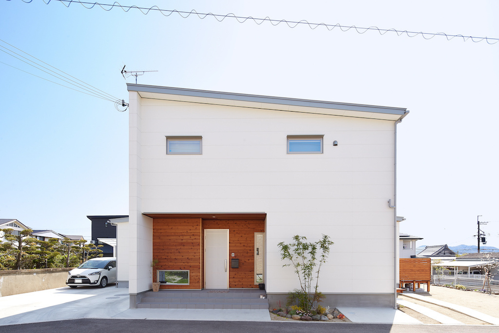 シンプルだけど、どこか温かい。そんな家に帰りたくなる。