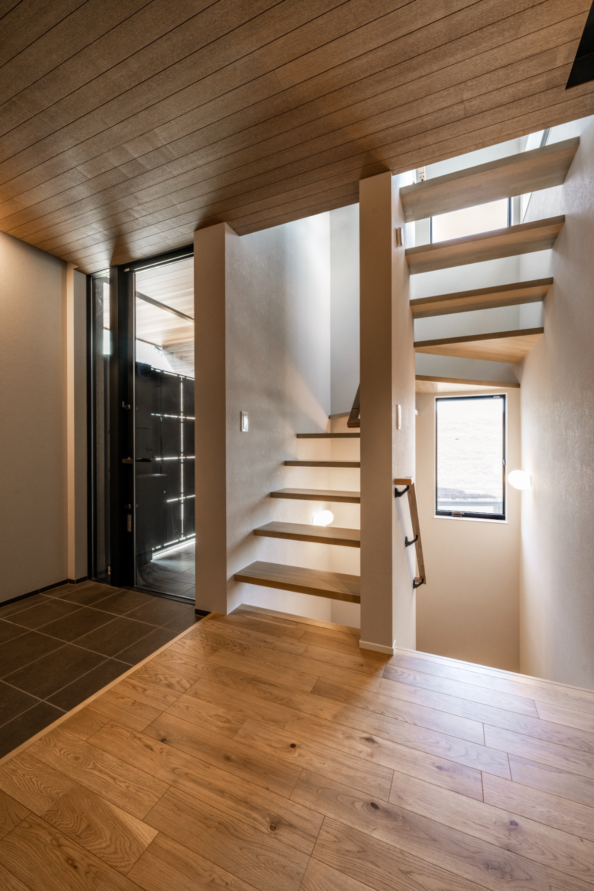 【宝塚】SE構法を活かした3階建て